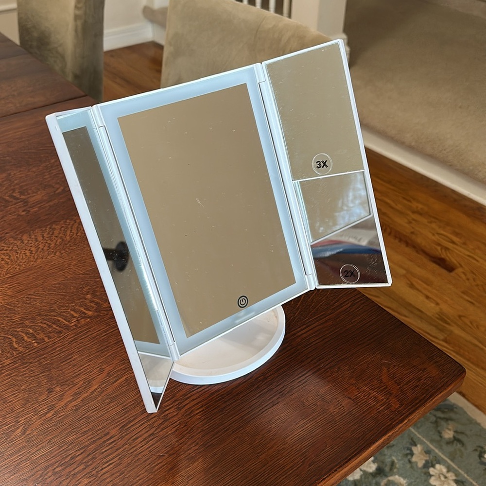 Three panel LED lighted make up mirror